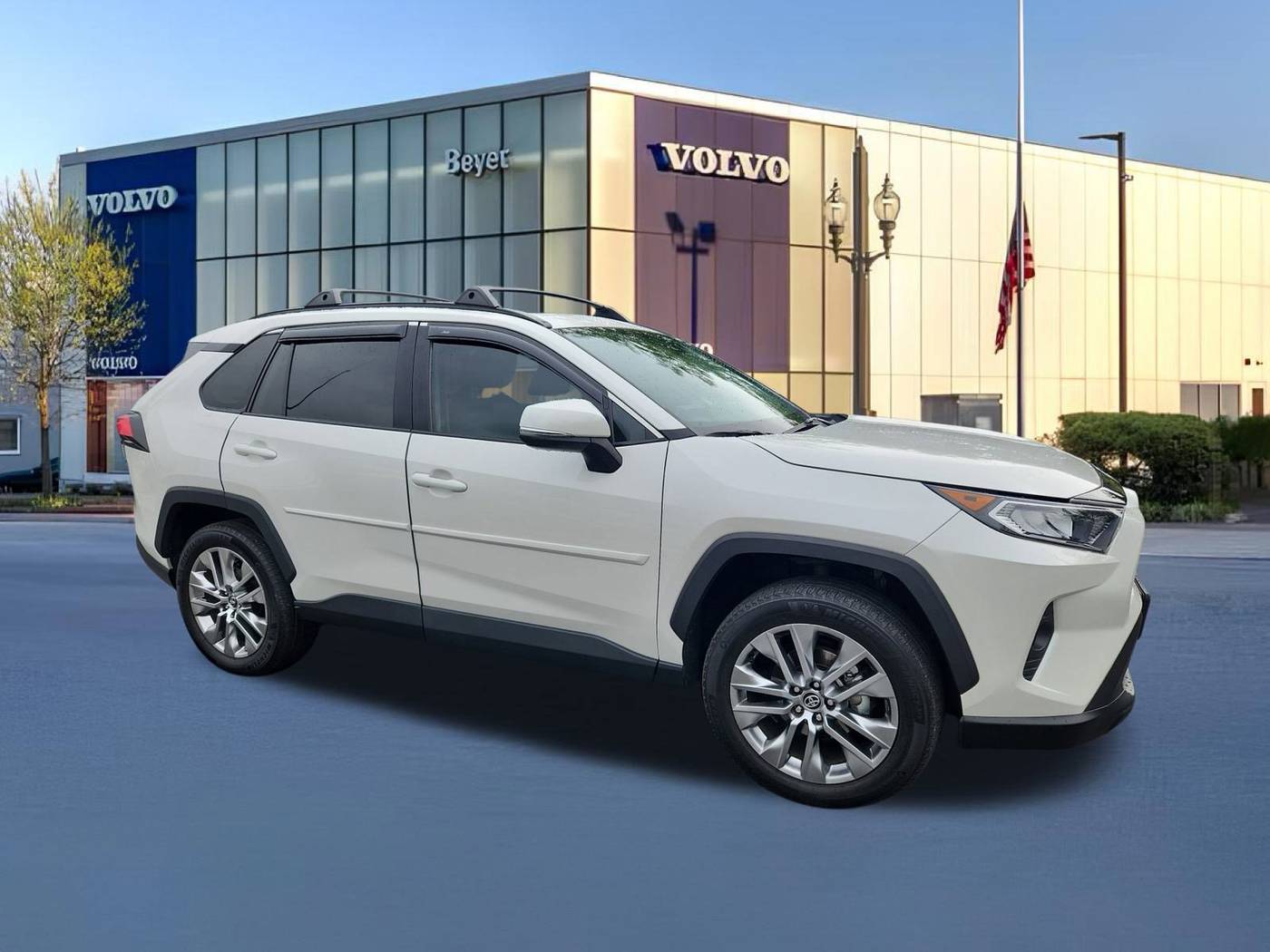 2021 Toyota RAV4 XLE Premium — SUV — 29,027 mi — Falls Church, VA