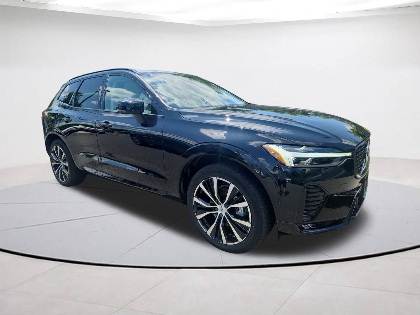 2024 Volvo XC60 Plus — SUV — 27,963 mi — Falls Church, VA