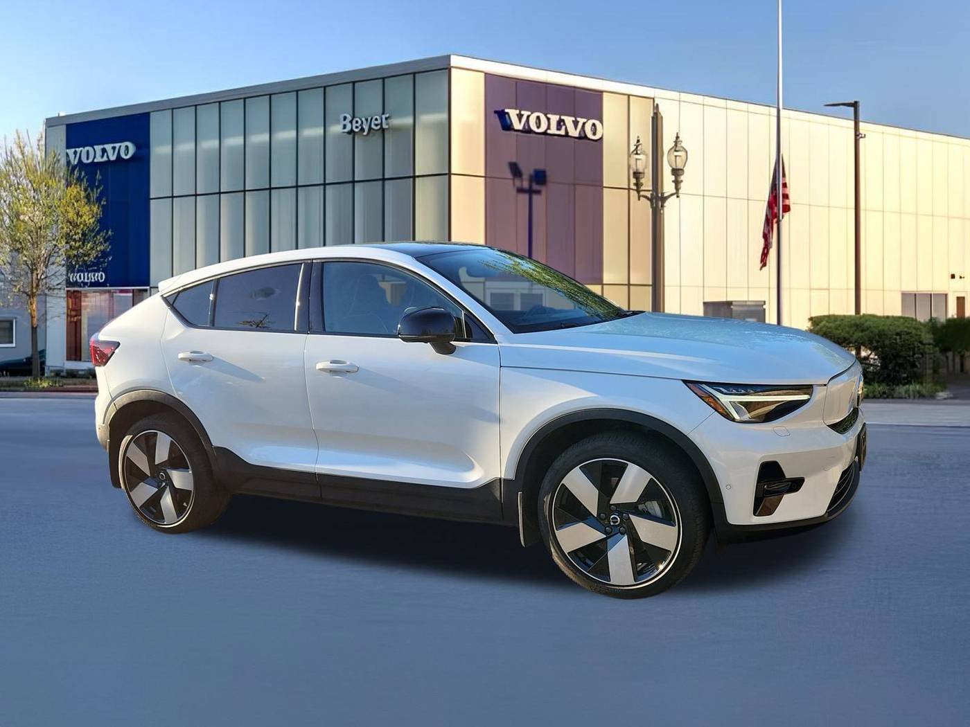 2023 Volvo C40 Recharge Ultimate — SUV — 33,555 mi — Falls Church, VA
