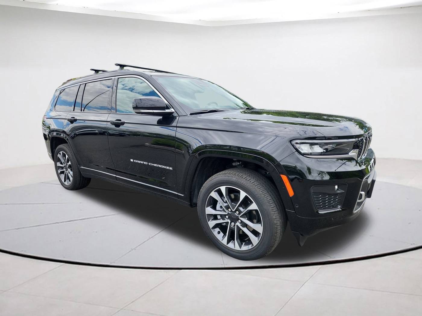 2024 Jeep Grand Cherokee Overland — SUV — 11,537 mi — Falls Church, VA