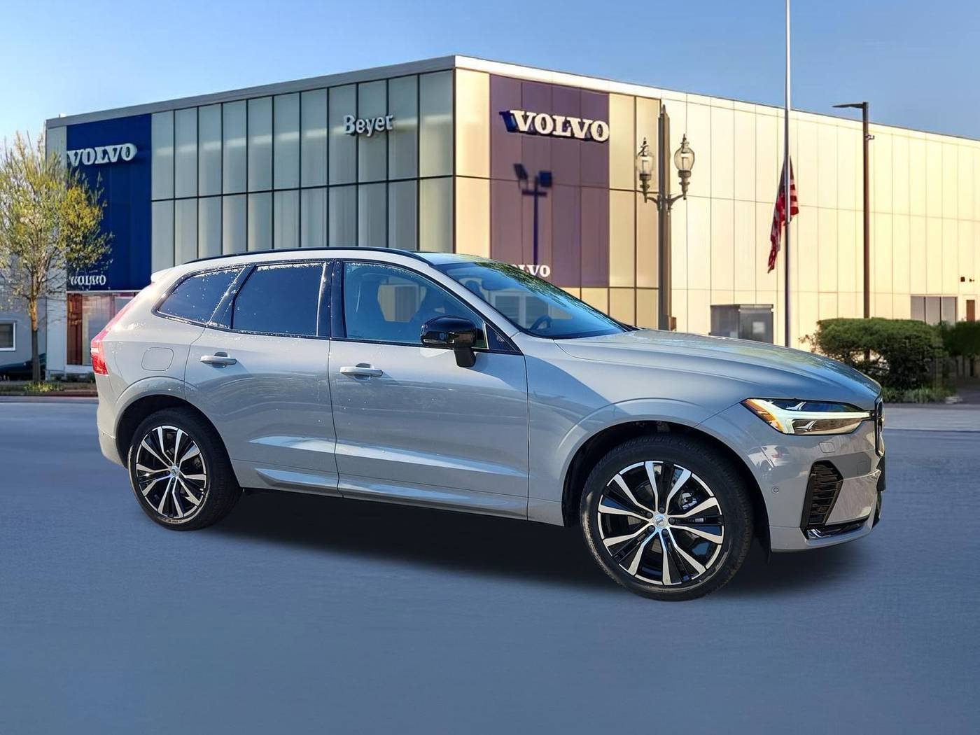 2025 Volvo XC60 Plus — SUV — 12,942 mi — Falls Church, VA