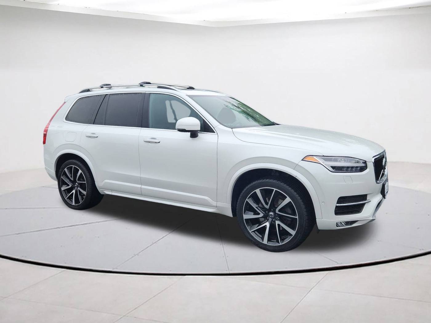 2018 Volvo XC90 Momentum — SUV — 119,495 mi — Falls Church, VA