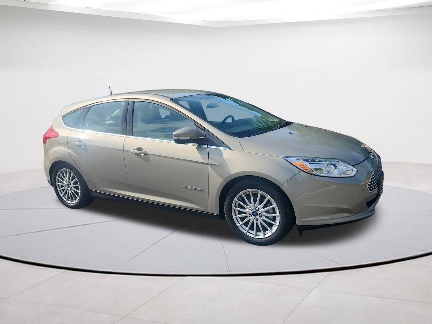 2015 Ford Focus Electric Electric — Hatchback — 23,643 mi — Falls Church, VA
