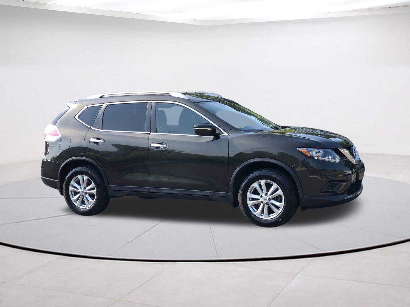 2015 Nissan Rogue SV — SUV — 83,486 mi — Falls Church, VA