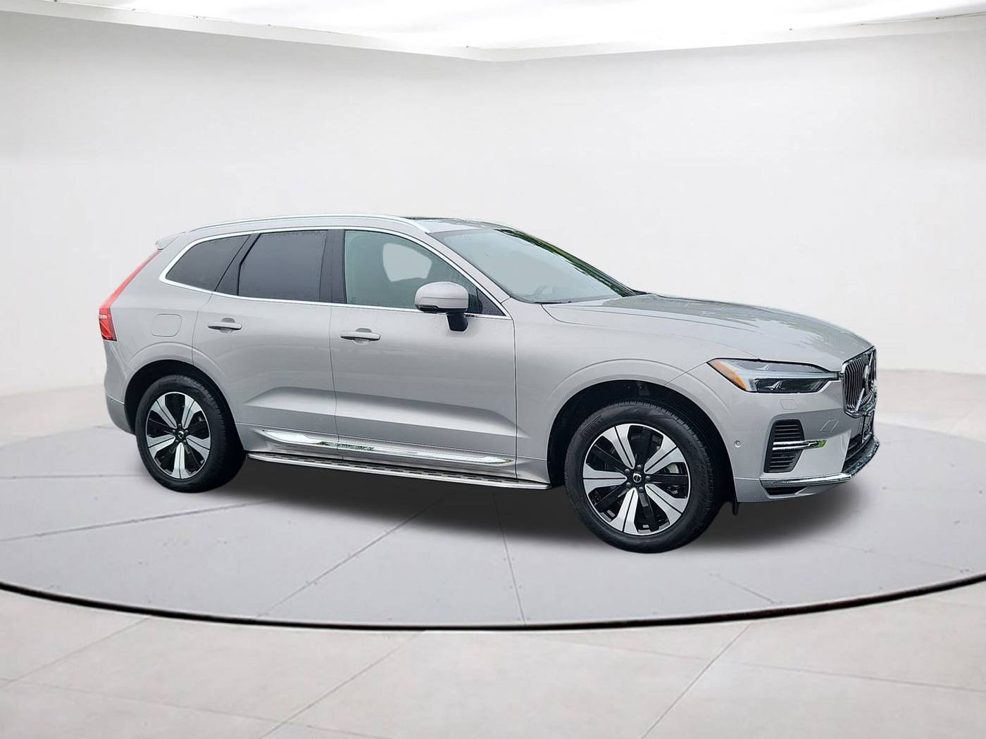 2023 Volvo XC60 Recharge Plus — SUV — 26,653 mi — Falls Church, VA