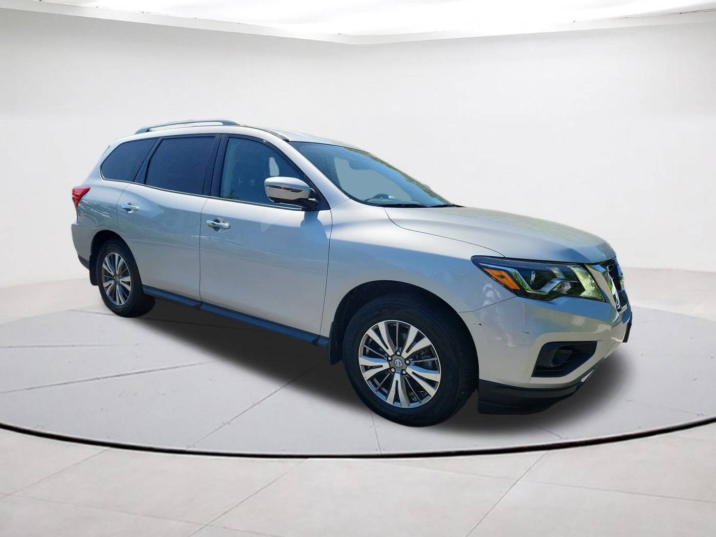 2019 Nissan Pathfinder SL — SUV — 80,124 mi — Falls Church, VA