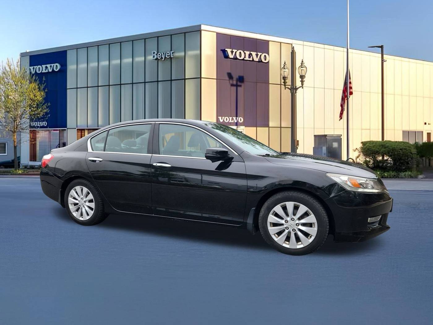 2013 Honda Accord Touring — Sedan — 108,376 mi — Falls Church, VA