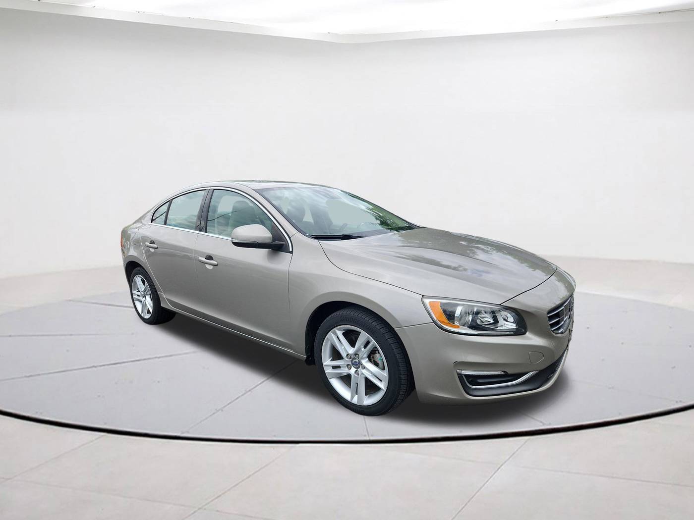 2015 Volvo S60 Platinum — Sedan — 15,133 mi — Falls Church, VA