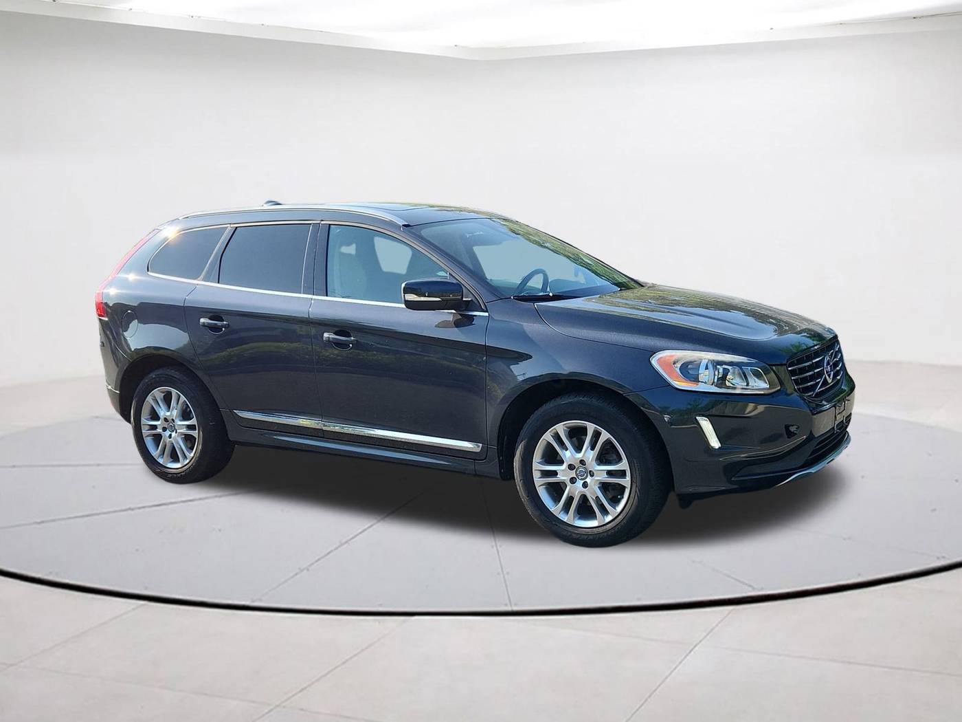 2015 Volvo XC60 T5 Drive-E Premier — SUV — 90,208 mi — Falls Church, VA