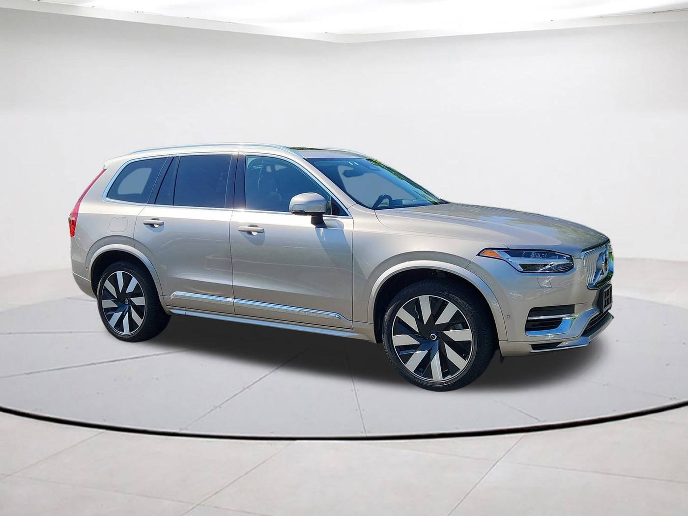 2023 Volvo XC90 Recharge Ultimate — SUV — 35,112 mi — Falls Church, VA