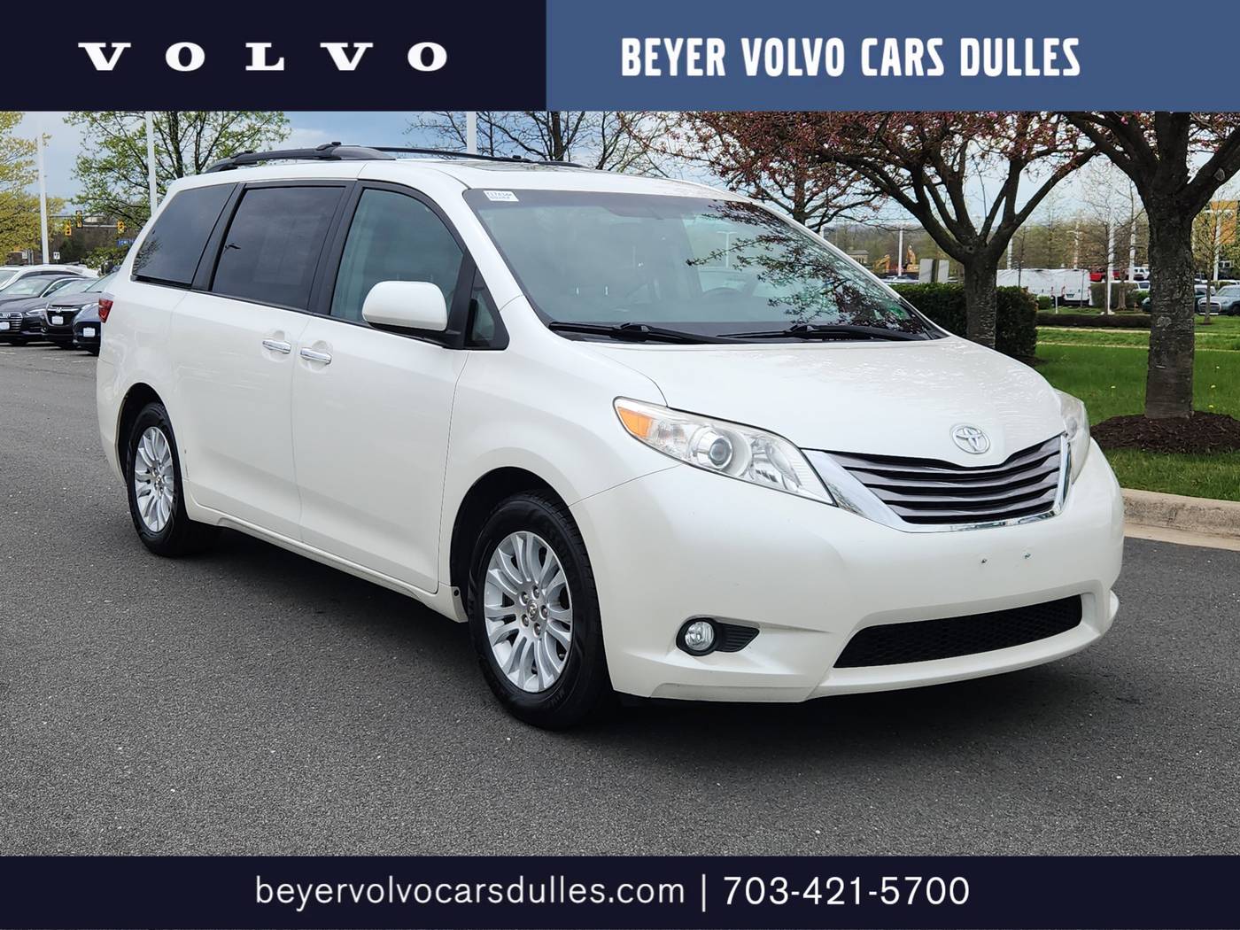 2017 Toyota Sienna XLE — Minivan — 109,285 mi — Dulles, VA