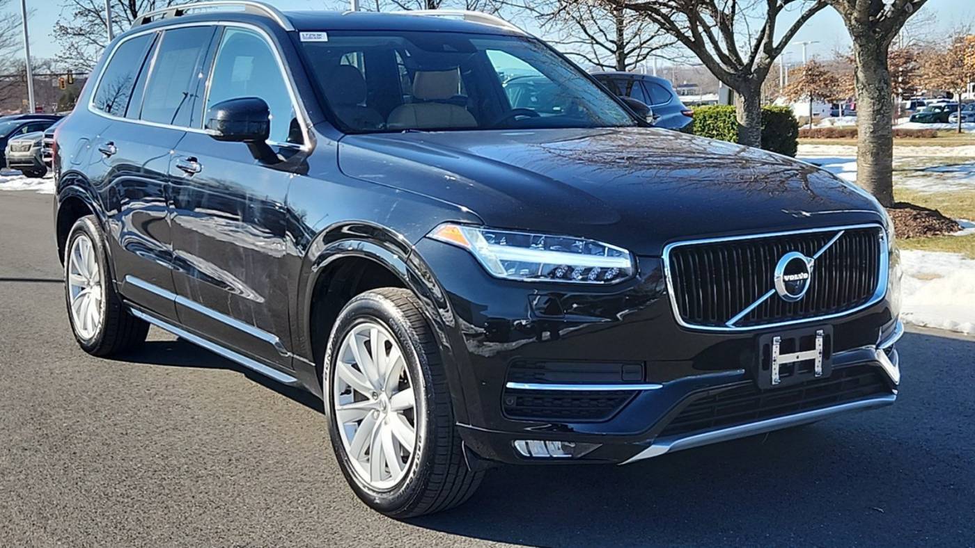 2016 Volvo XC90 T6 Momentum — SUV — 95,292 mi — Dulles, VA