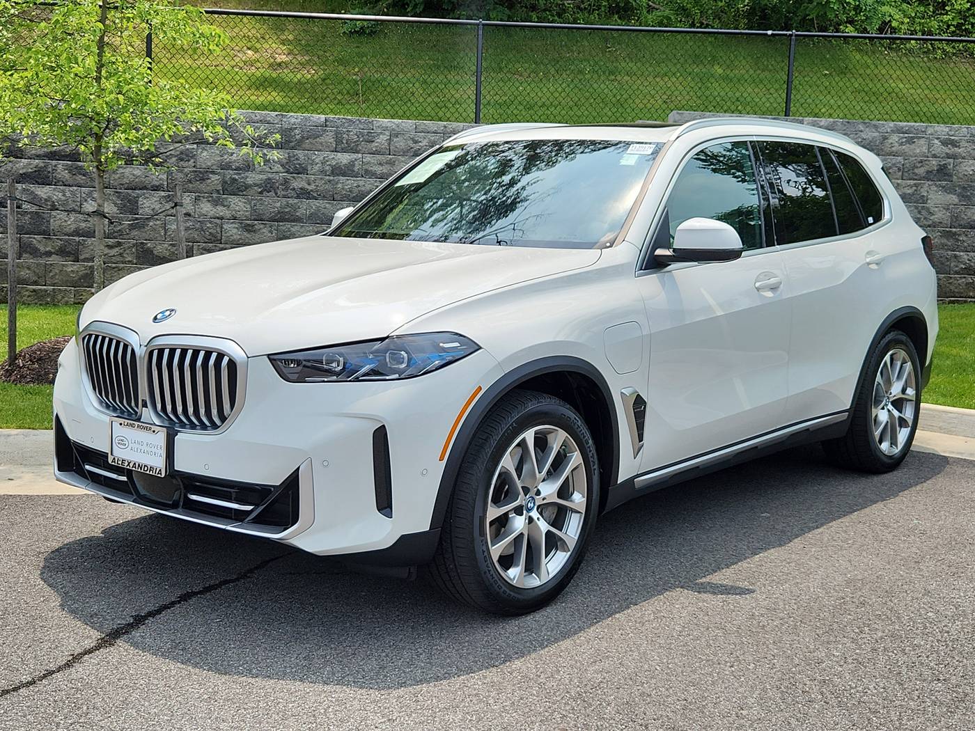 2024 BMW X5 50e — SUV — 14,769 mi — Alexandria, VA