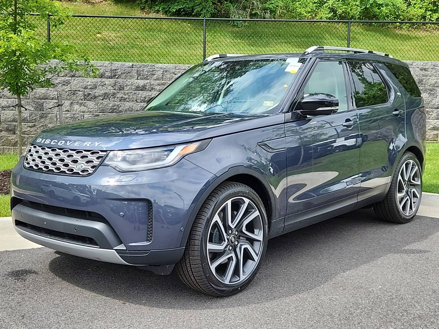 2024 Land Rover Discovery S — SUV — 49 mi — Alexandria, VA
