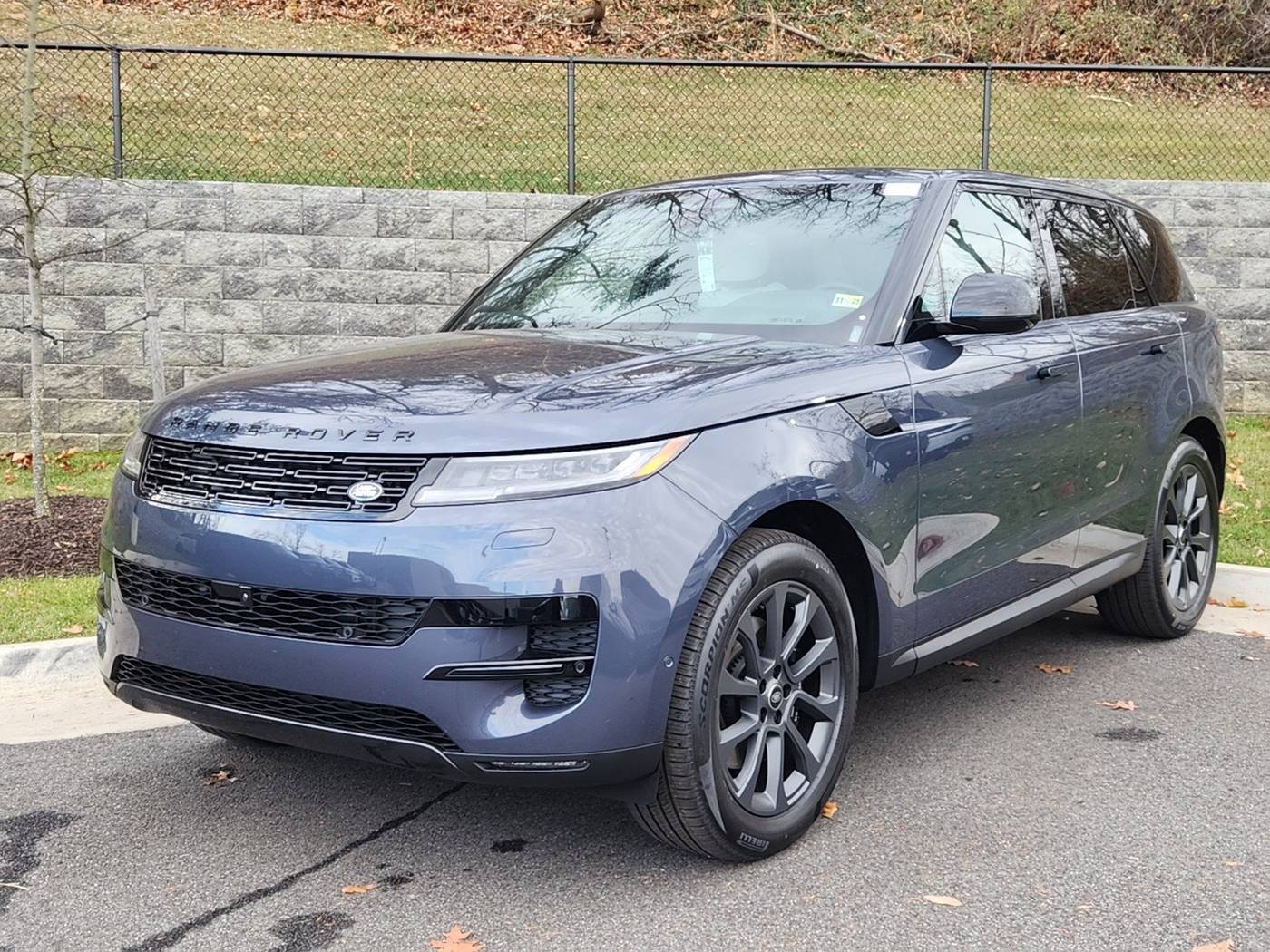 2025 Land Rover Range Rover Sport SE — SUV — 878 mi — Alexandria, VA