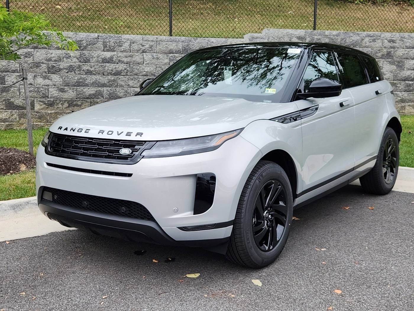 2025 Land Rover Range Rover Evoque S — SUV — 4,966 mi — Alexandria, VA