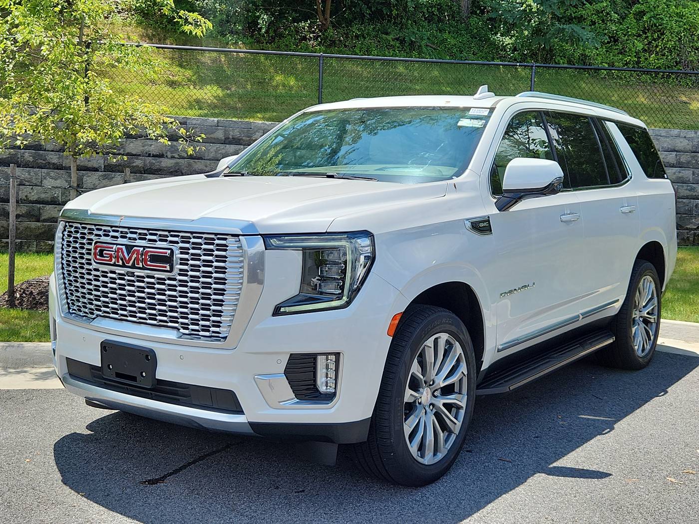 2021 GMC Yukon Denali — SUV — 29,995 mi — Alexandria, VA