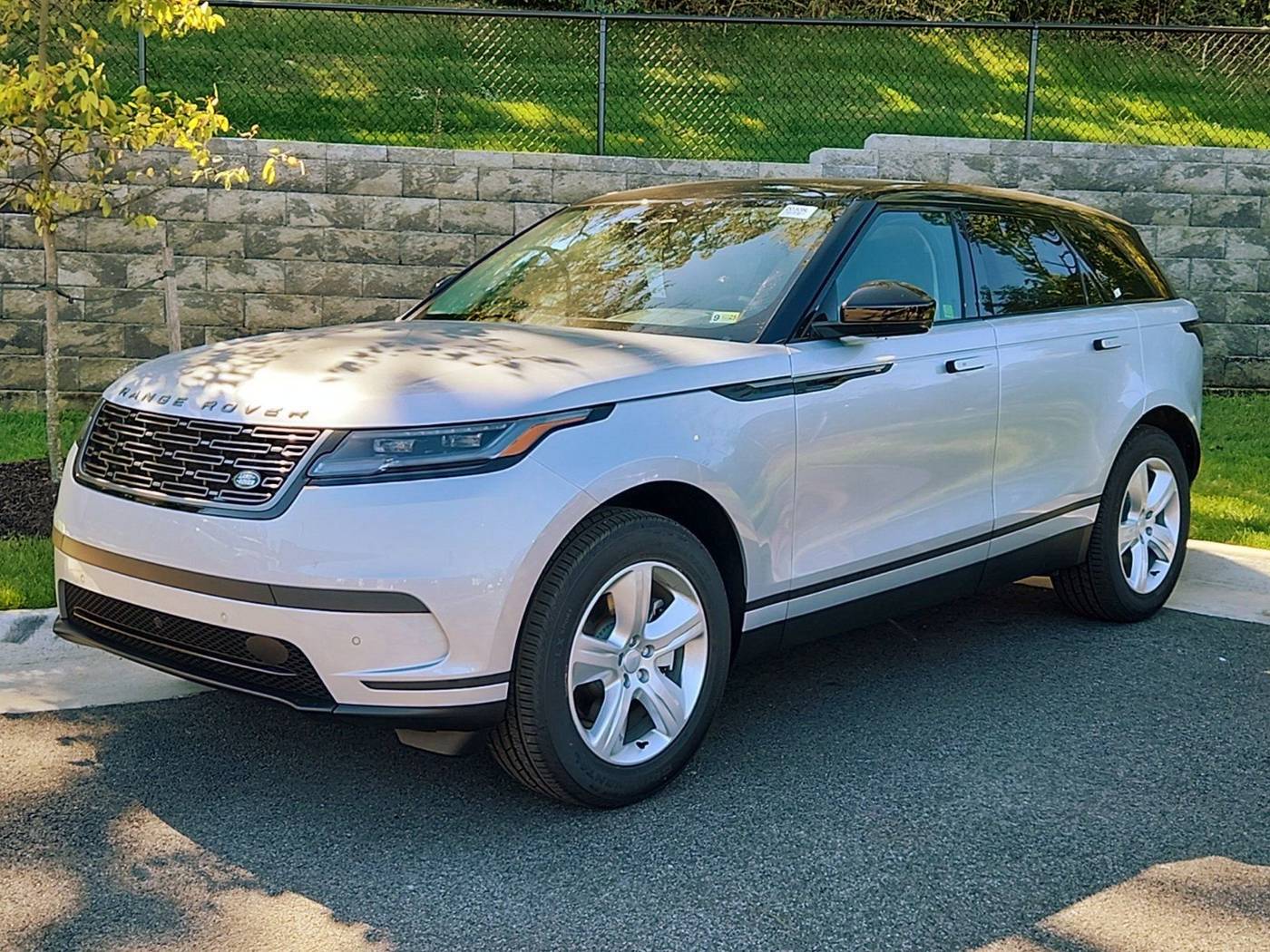 2025 Land Rover Range Rover Velar S — SUV — 8 mi — Alexandria, VA