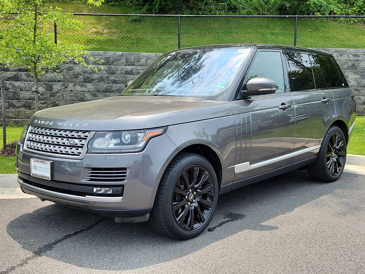 2017 Land Rover Range Rover Supercharged — SUV — 33,685 mi — Alexandria, VA