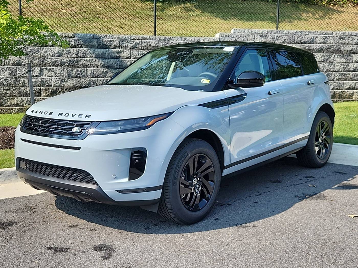 2025 Land Rover Range Rover Evoque S — SUV — 38 mi — Alexandria, VA