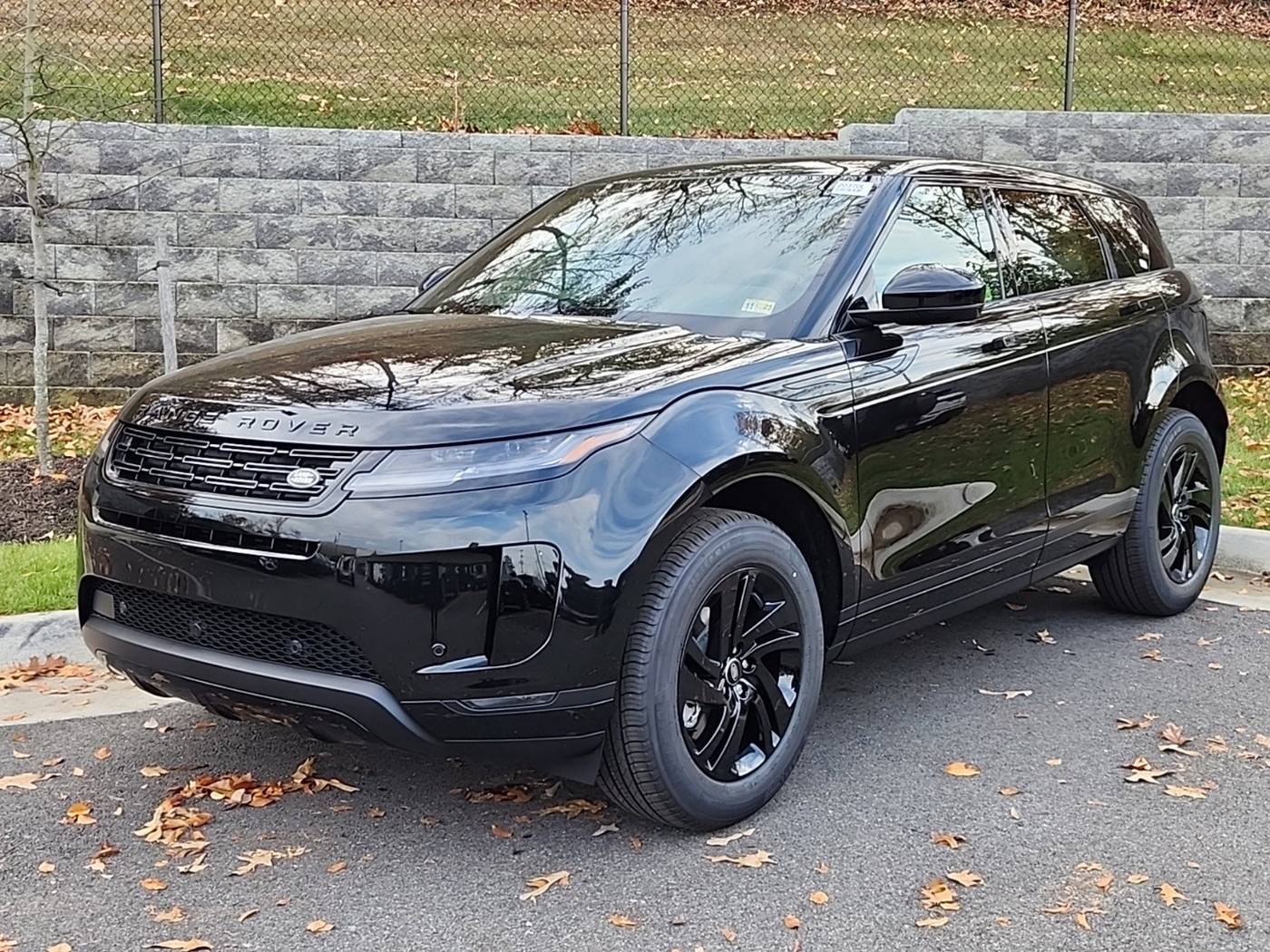 2025 Land Rover Range Rover Evoque S — SUV — 4,548 mi — Alexandria, VA