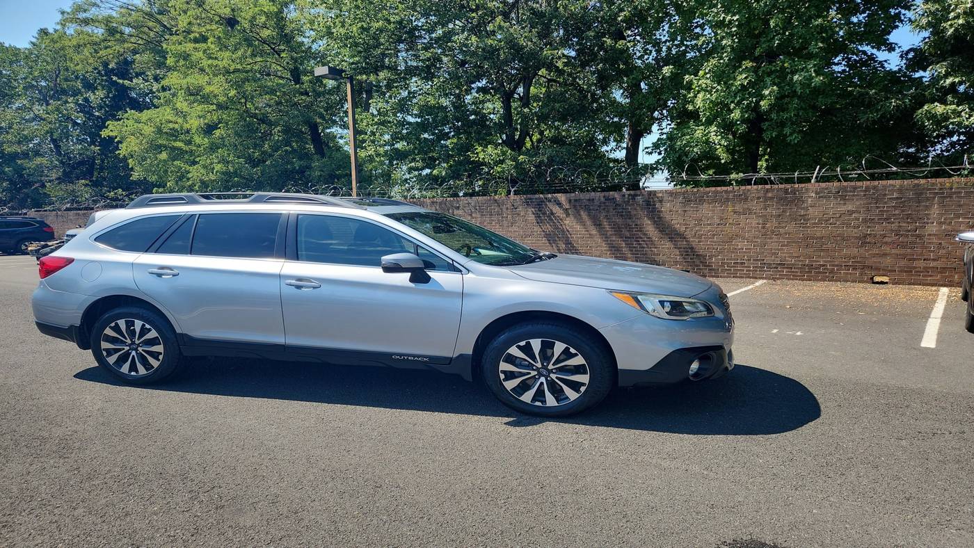 2017 Subaru Outback 2.5i Limited — SUV — 26,568 mi — Alexandria, VA