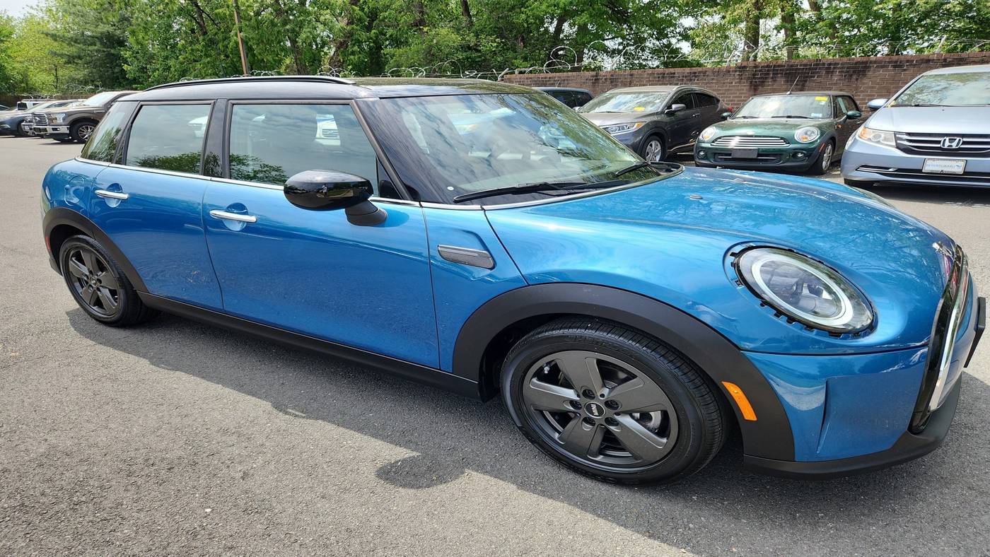 2022 MINI Hardtop Cooper — Hatchback — 27,164 mi — Alexandria, VA