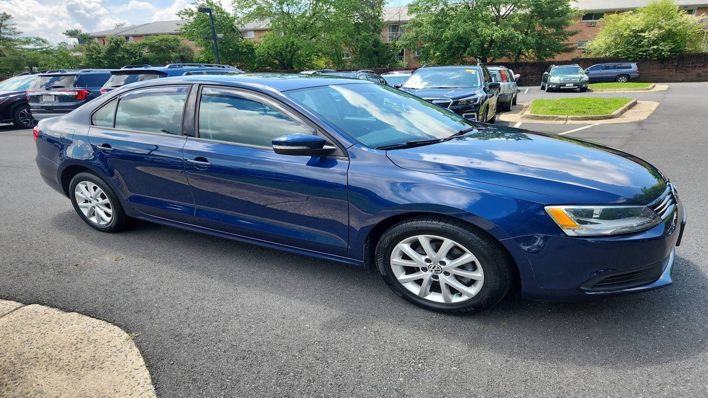 2011 Volkswagen Jetta SE — Sedan — 63,891 mi — Alexandria, VA