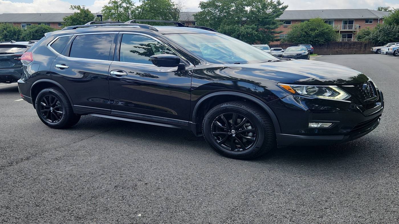 2018 Nissan Rogue SV — SUV — 88,700 mi — Alexandria, VA