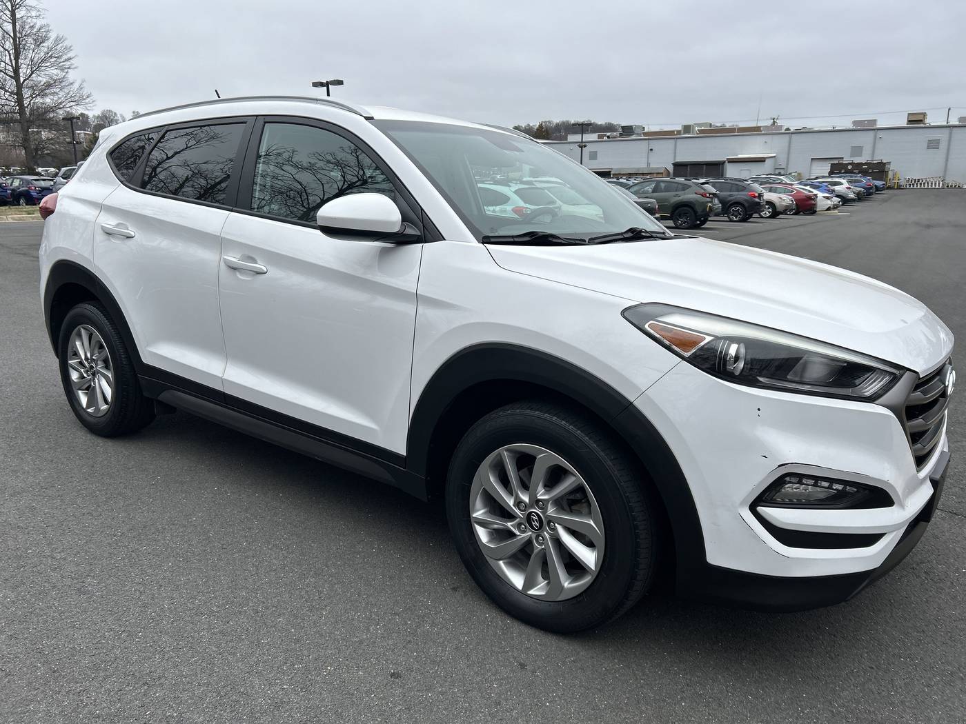 2016 Hyundai Tucson SE — SUV — 76,403 mi — Alexandria, VA
