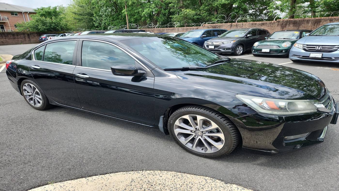 2015 Honda Accord Sport — Sedan — 97,025 mi — Alexandria, VA