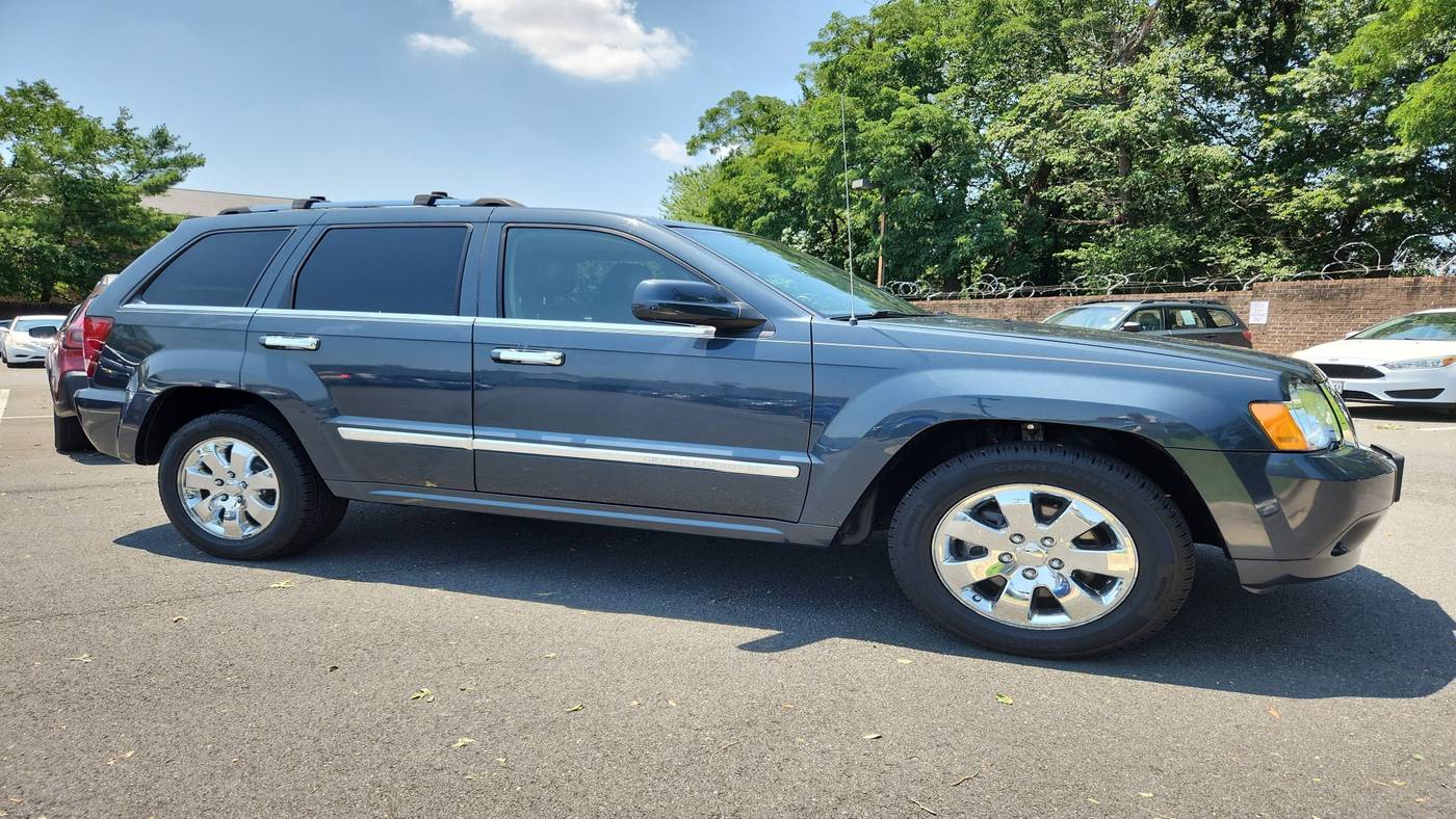 2008 Jeep Grand Cherokee Overland — SUV — 79,648 mi — Alexandria, VA