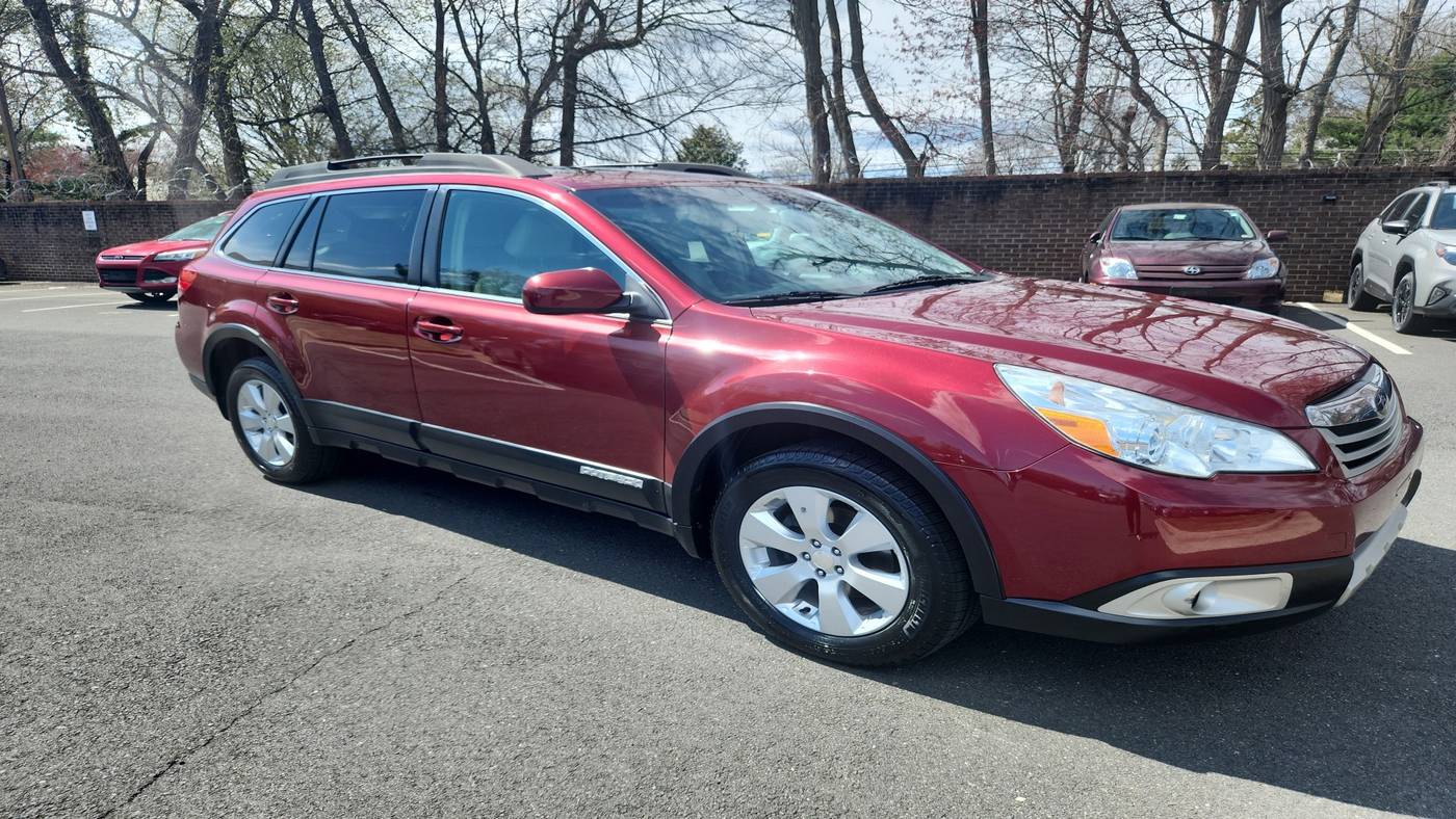 2011 Subaru Outback 2.5i Limited — SUV — 71,184 mi — Alexandria, VA