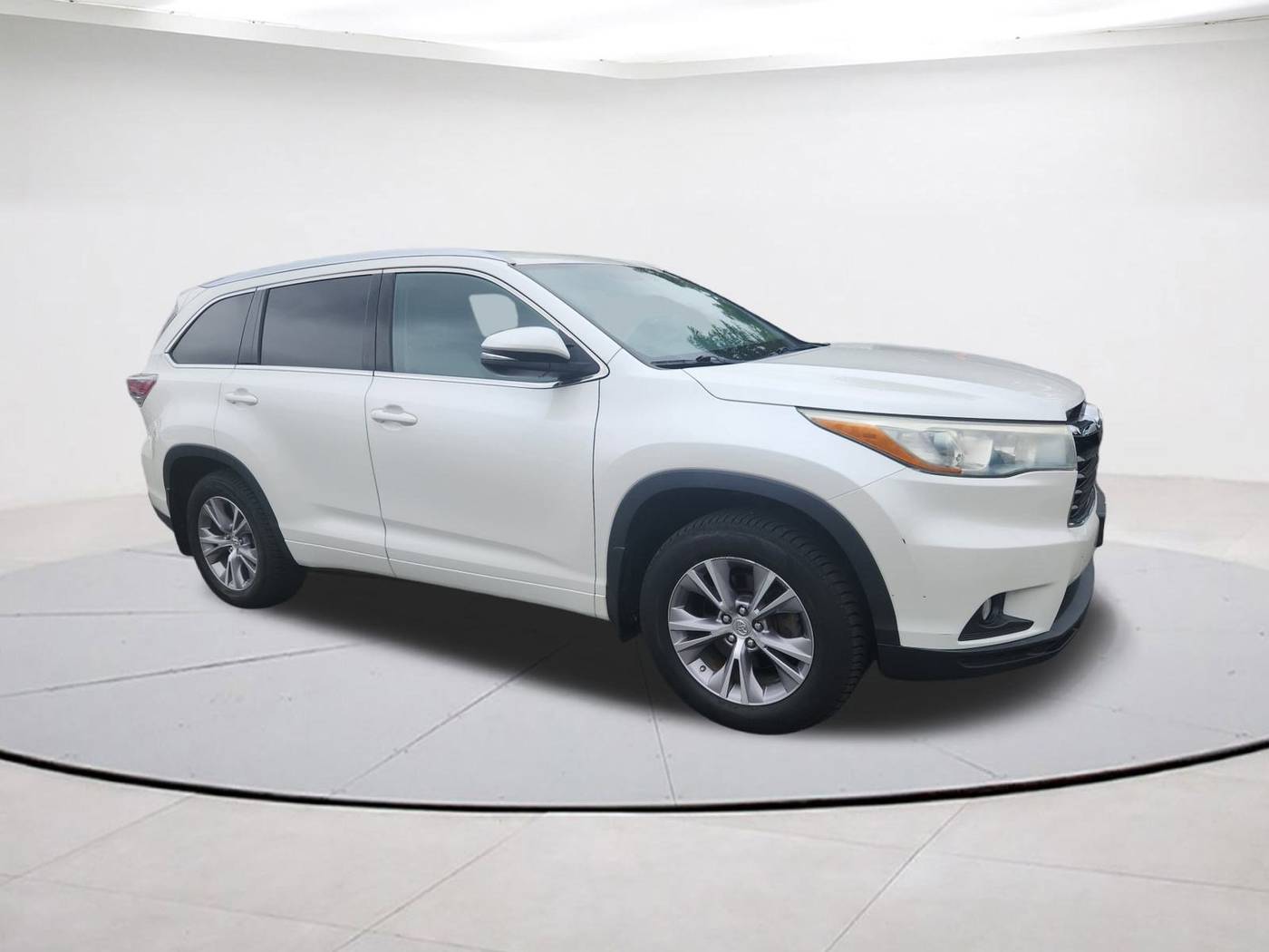 2015 Toyota Highlander XLE — SUV — 71,033 mi — Falls Church, VA