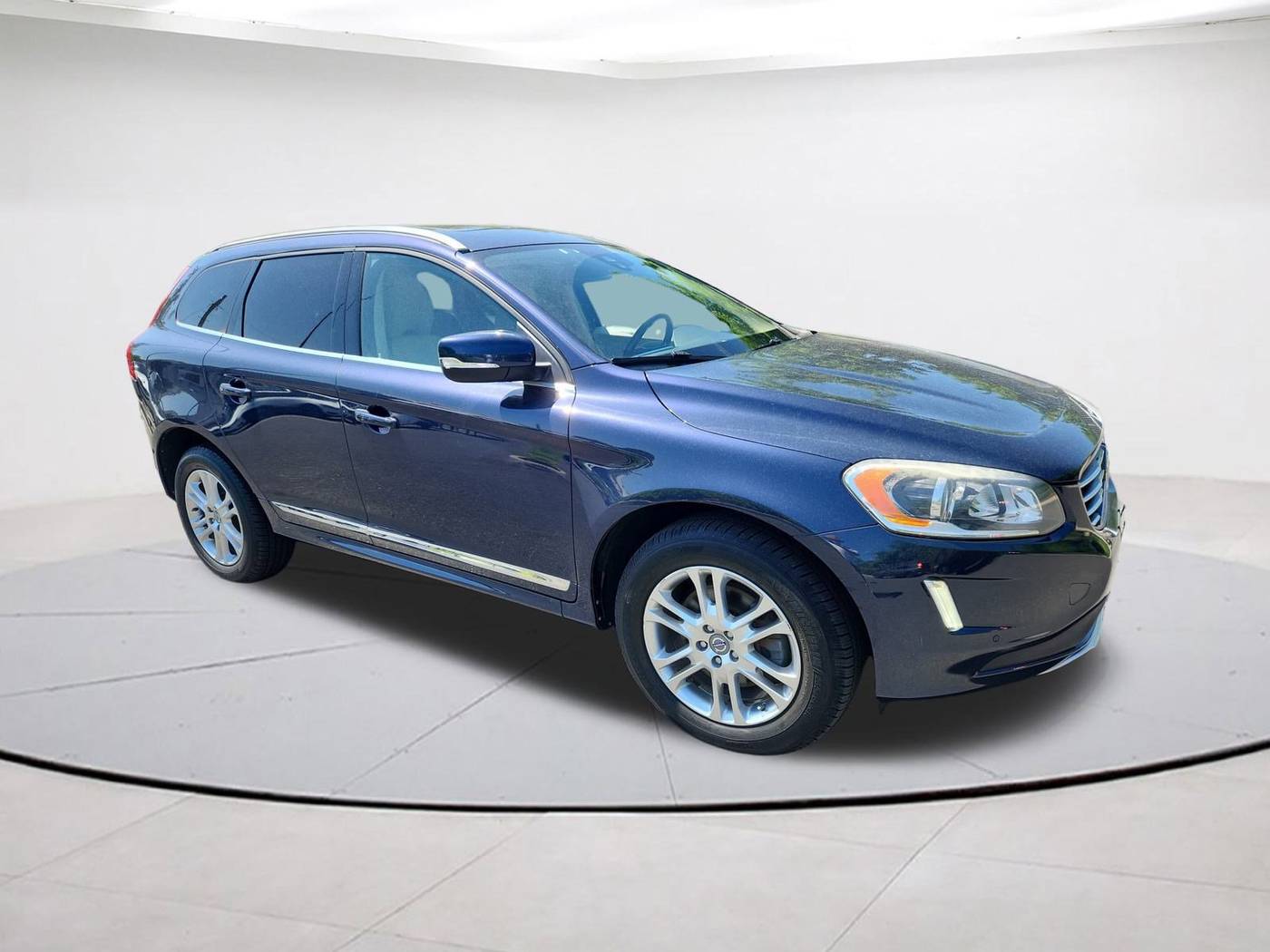 2014 Volvo XC60 3.2 — SUV — 94,995 mi — Falls Church, VA