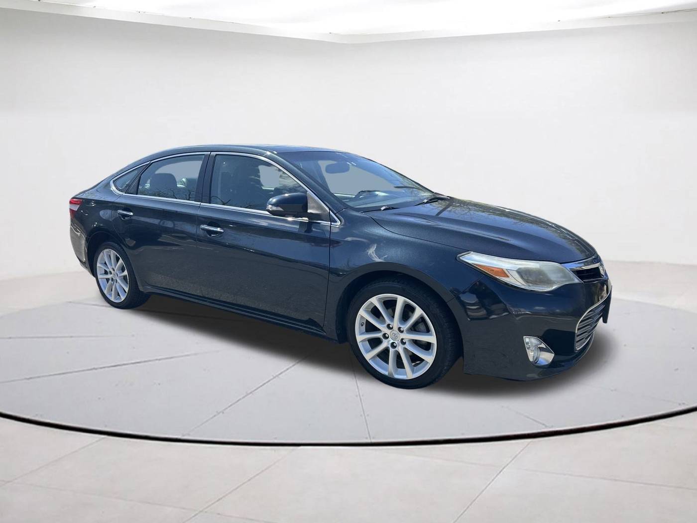 2015 Toyota Avalon Limited — Sedan — 107,287 mi — Falls Church, VA