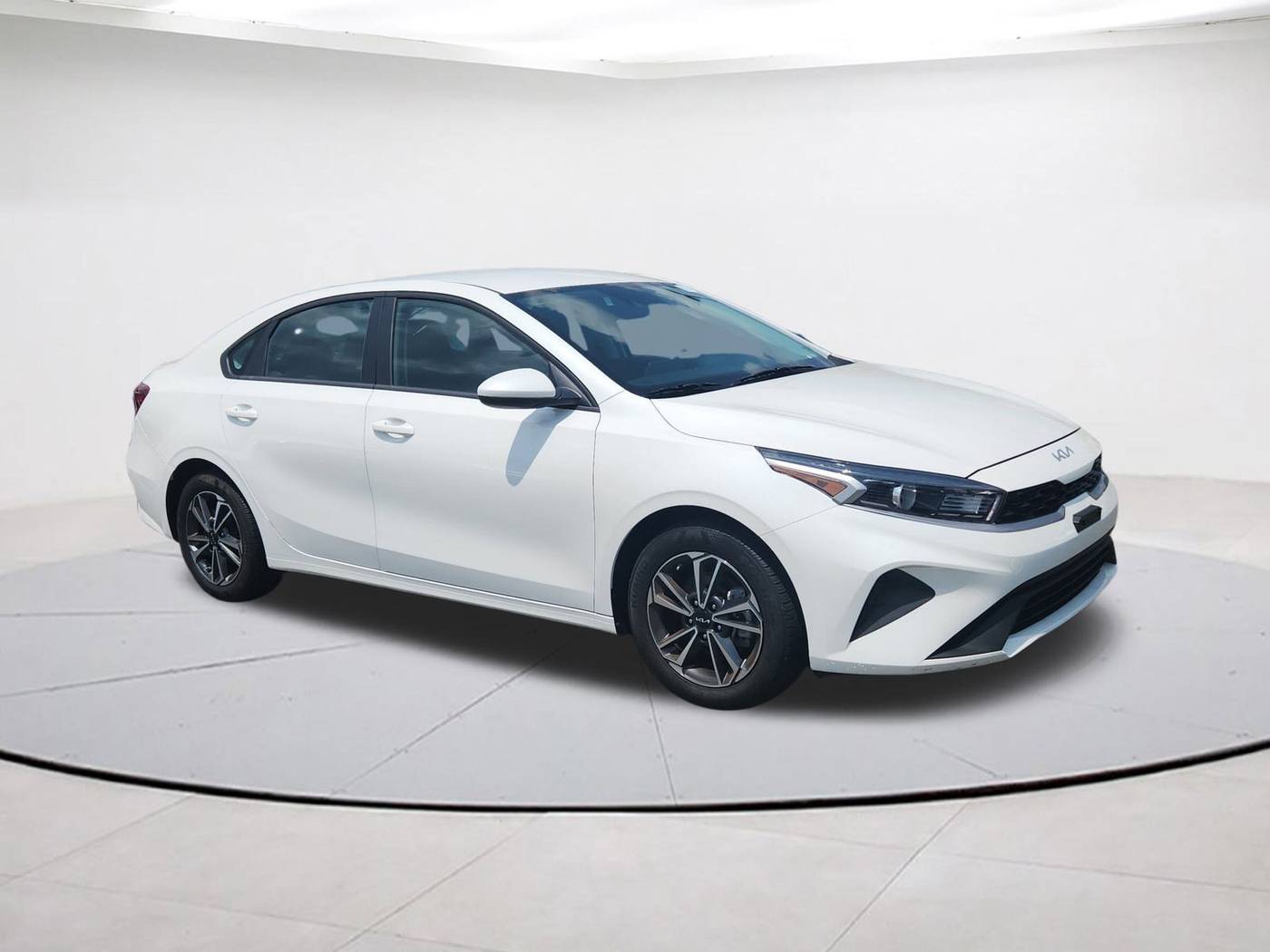 2023 Kia Forte LXS — Sedan — 21,438 mi — Falls Church, VA