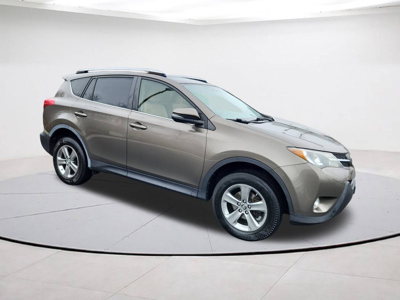 2015 Toyota RAV4 XLE — SUV — 133,255 mi — Falls Church, VA