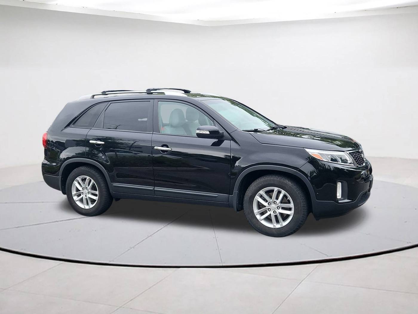 2014 Kia Sorento LX — SUV — 107,842 mi — Falls Church, VA