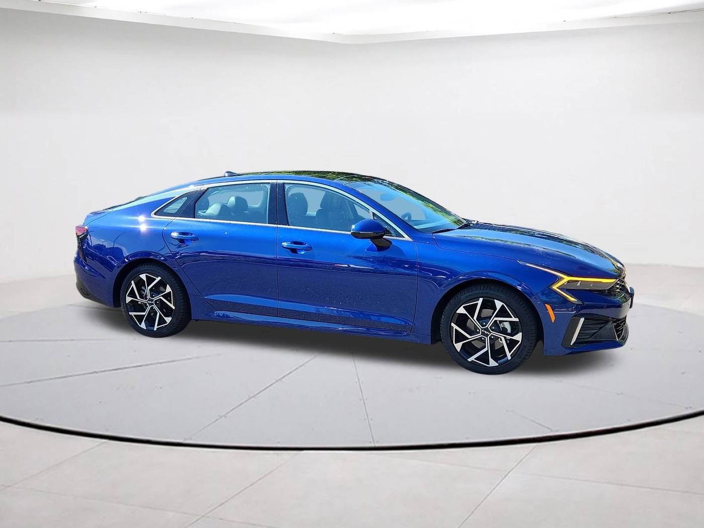 2025 Kia K5 EX — Sedan — 15,240 mi — Falls Church, VA