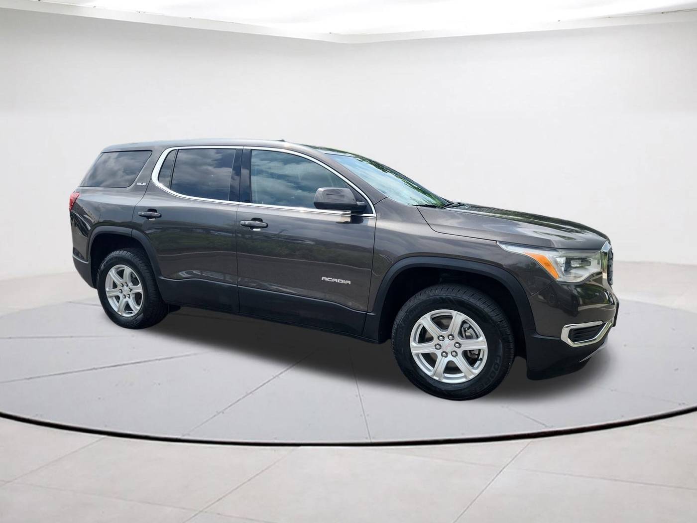 2019 GMC Acadia SLE — SUV — 98,232 mi — Falls Church, VA