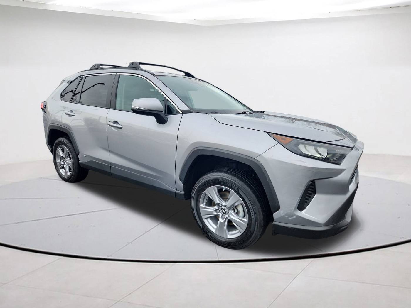 2022 Toyota RAV4 Hybrid LE — SUV — 37,824 mi — Falls Church, VA