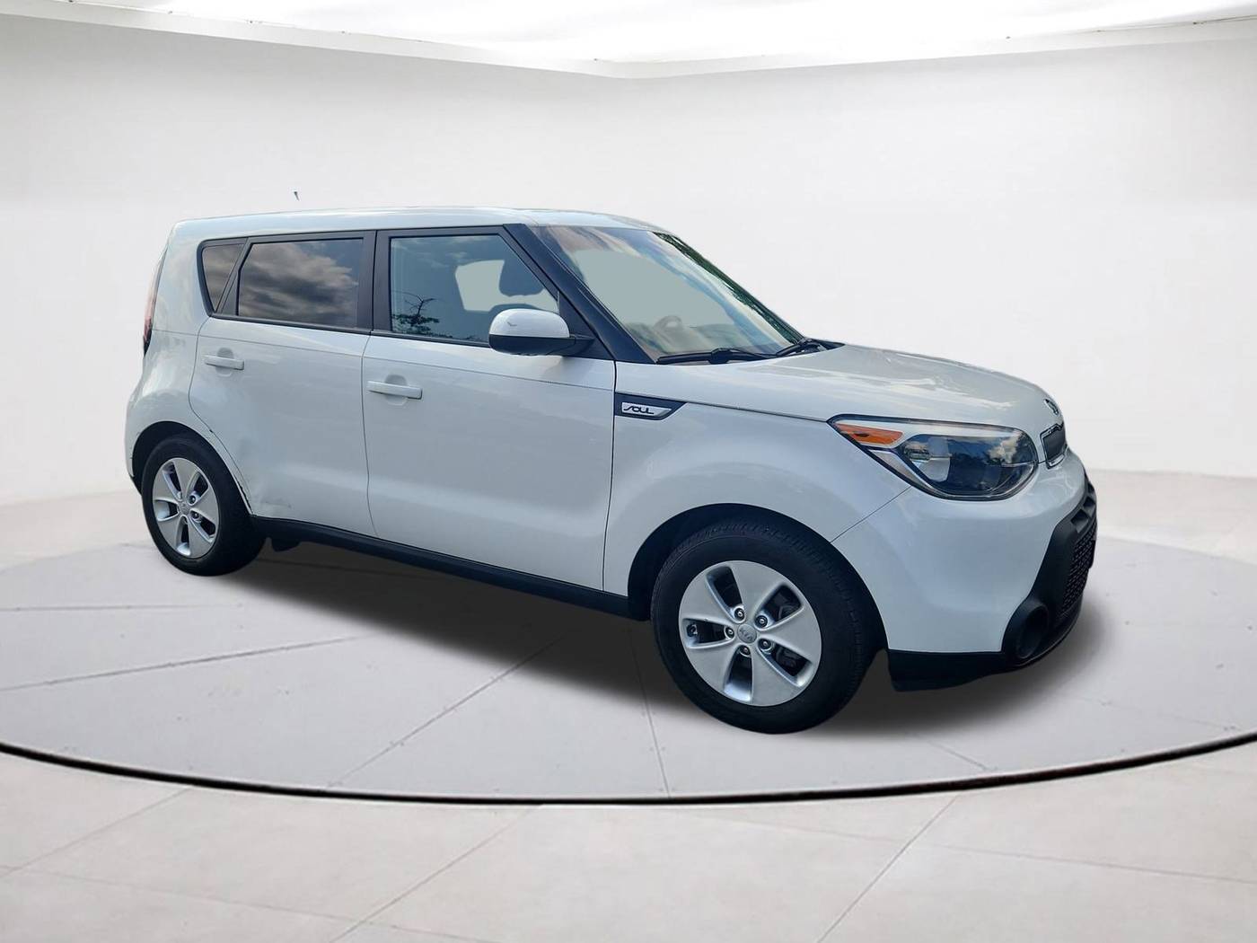 2016 Kia Soul Base — Hatchback — 83,996 mi — Falls Church, VA