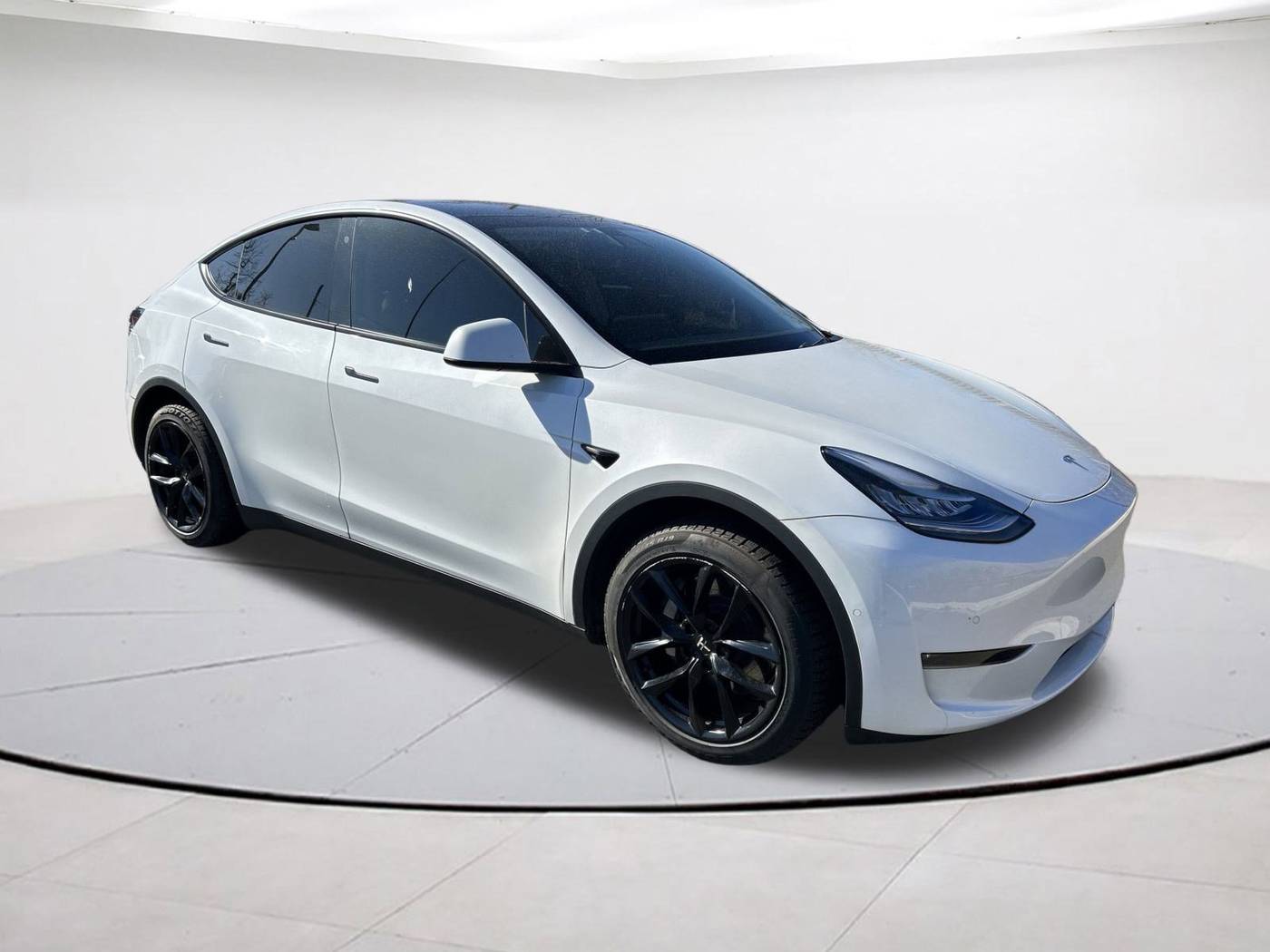 2020 Tesla Model Y Long Range — SUV — 54,703 mi — Falls Church, VA