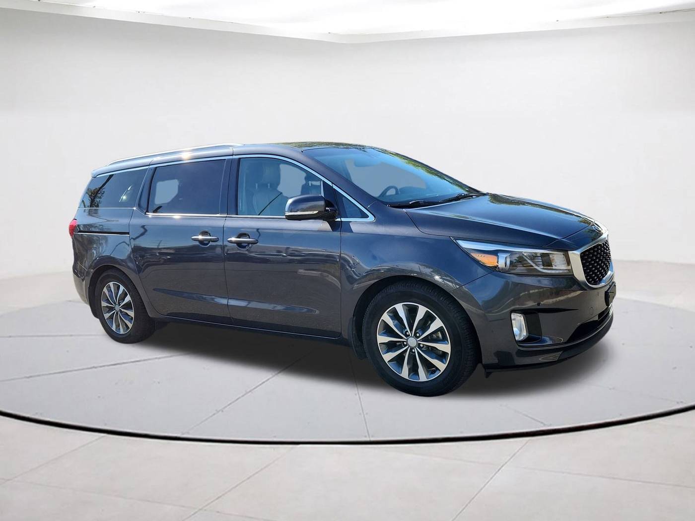 2017 Kia Sedona SX — Minivan — 110,022 mi — Falls Church, VA