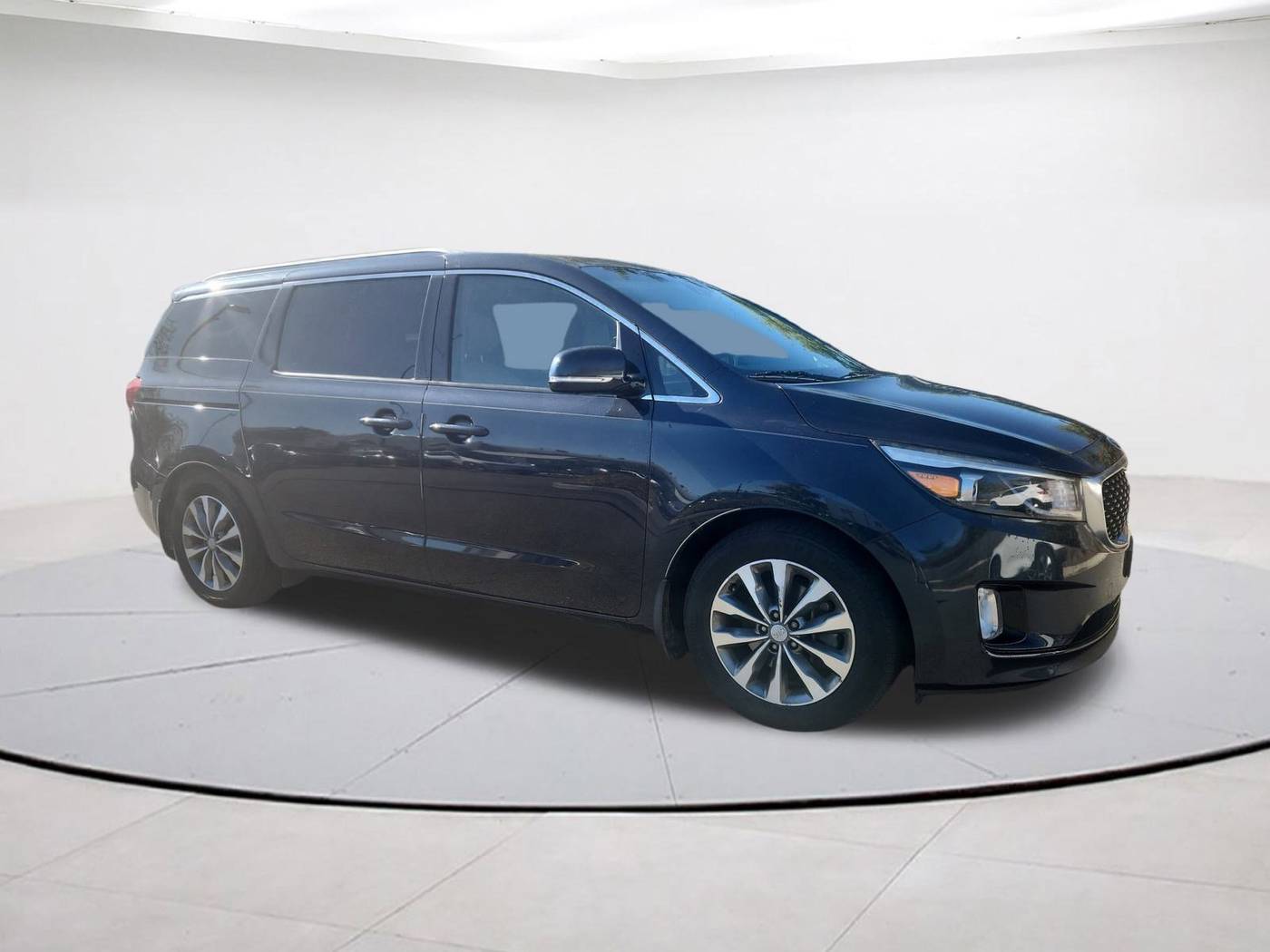 2016 Kia Sedona SX — Minivan — 106,348 mi — Falls Church, VA