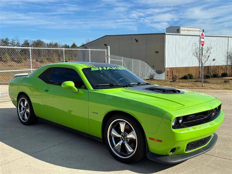 2015 Dodge Challenger R/T Shaker
