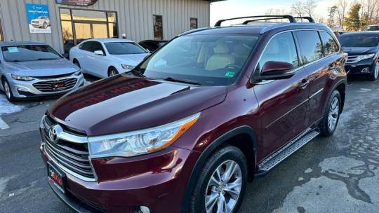 2015 Toyota Highlander XLE — SUV — 153,172 mi — Fredricksburg, VA