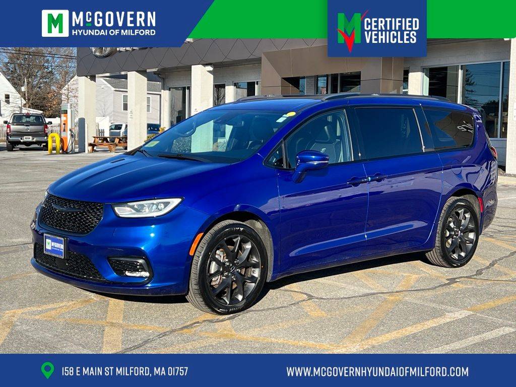 2021 Chrysler Pacifica Limited — Minivan — 40,314 mi — Milford, MA