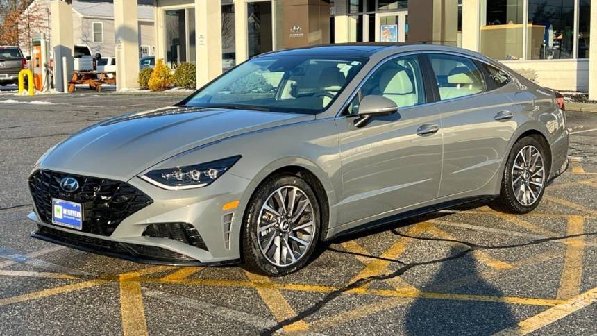 2022 Hyundai Sonata Limited — Sedan — 26,493 mi — Milford, MA